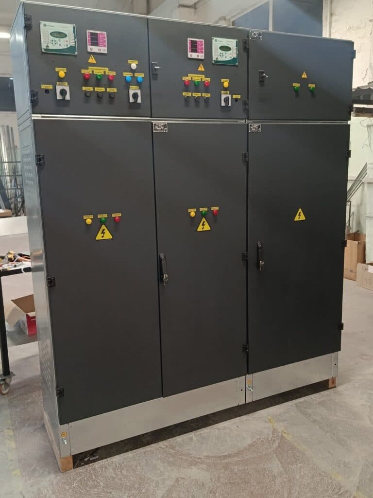 Automatic transfer switch (ATS) cabinet